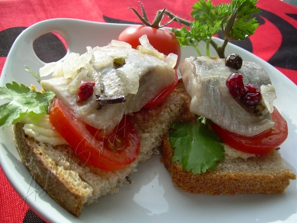 ПИКАНТНЫЕ ANTIPASTI С РОЗМАРИНОМ СЕЛЬДЬ В ПРЯНОМ МАРИНАДЕ - 4