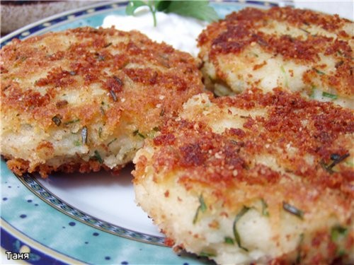 Картофельные зразы с ливером Картофельный салат с копченой колбасой