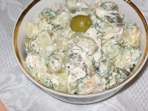 Большое спасибо за вкусные салаты: Петегроф от Салат с курицей, сухариками и огурцами от Большое сп...