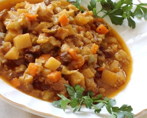 Арабы-христиане и арабы-мусульмане - это один народ, который объединяет не только общий язык, но и...