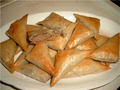 УГОЛКИ С ЛИВЕРНЫМ КУРИНЫМ ФАРШЕМ