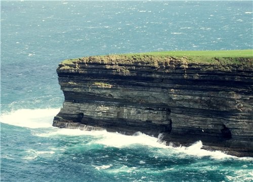 А эта побережьe в Ирландий- такое слоевое- как торт Howth Head, Dublin Ceide Fields, North Ireland... - 2
