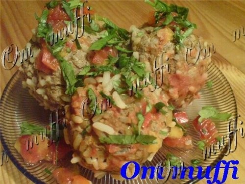 МЯСНЫЕ ЁЖИКИ Фарш: один к одному Говядина и свинина - 500гр