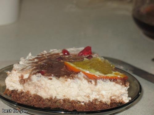 Нежнейший творожный тортик 1 стакан крошки от печенья 1/2 стакана орехов 1/2 банки сгущенки 3 ст - 3