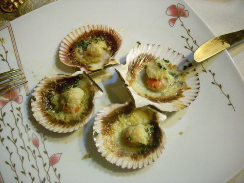 продолжая