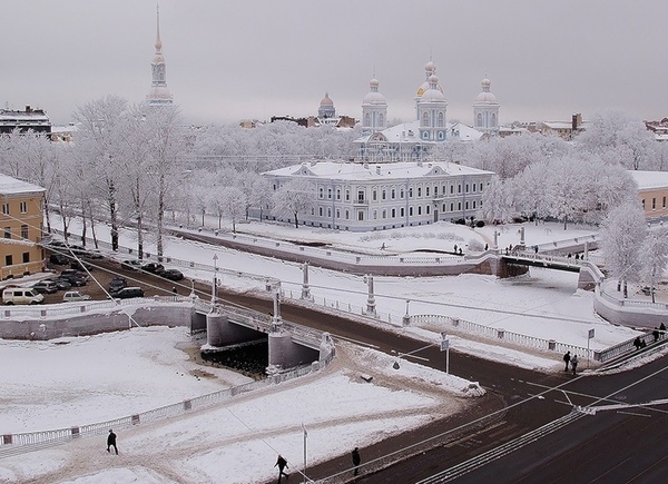 Коммьюнити с фотографиями Питера , спасибо за ссылочки