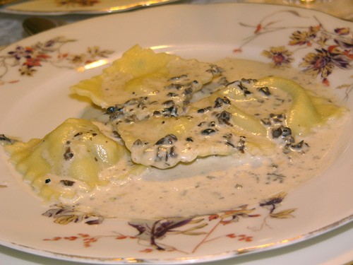 салат с копченой утиной грудкой и эндивием еще был паштет из гусиной печени (нет фотографий) - 3