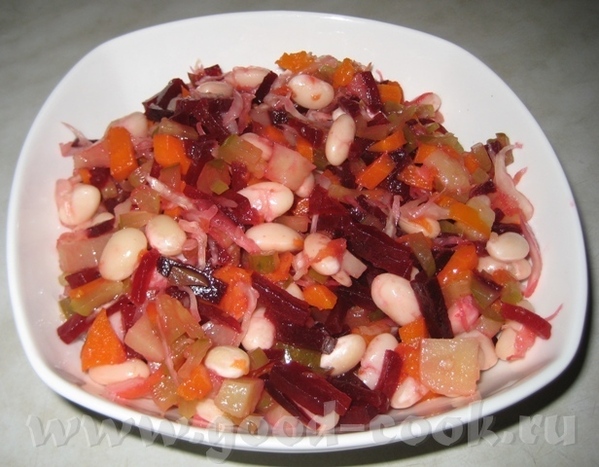 Свет, раз пироги начала печь, да такие вкусные и красивые, значит настроение повысилось