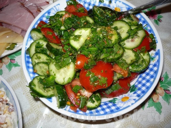 салат солнечный очень вкусный салат солнечный салатик из огурцов и помироров бутерброды из семги - 2