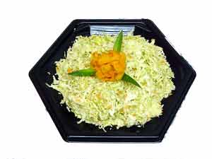 Куриный (Chicken) - кусочки курицы с сельдереев, грецким орехом и так далее, подается с майонезом - 3