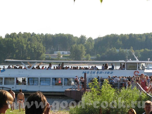 А это вид Толгского монастыря с Волги - 2