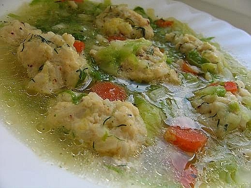 супчиками твоими я завсегда не перестаю любоваться морковный суп с рисовыми шариками для рисовых ша...