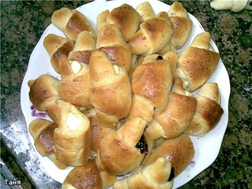 Благодарю -Наташу за ее потрясающе вкусные Дрожжевые рогалики
