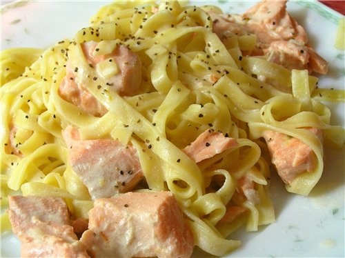 Гнезда из спагетти с моцареллой, шампиньонами и зеленым луком Зеленая лапша с соусом из тунца Лапша... - 4