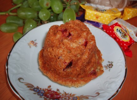 Вкусные-превкусные кексики,можно делать в формочках для кексоков,а можо испечь один кекс - 2