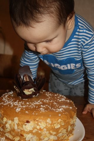 Девочки, у нас пришел влюбленный день