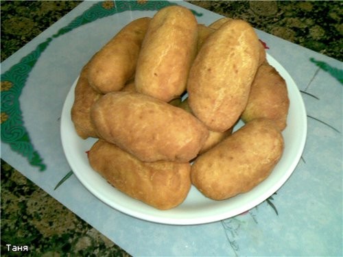 Если его "переборщить",то,конечно,будет чувствоваться вкус соды