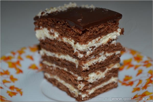 ШОКОЛАДНО-МЕДОВЫЙ ТОРТ С ФУНДУКОМ И СЛИВОЧНЫМ КРЕМОМ