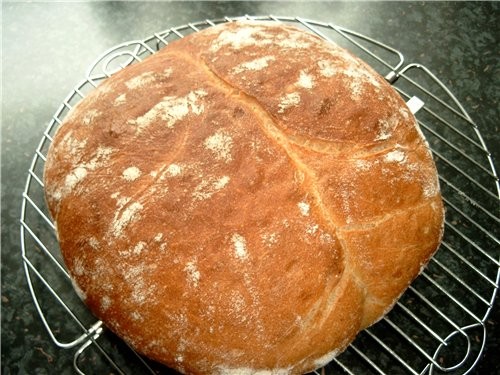 Очень вкусный хлеб с пористым мякишем и хорошей, хоть и не сильно хрустящей, корочкой - 2