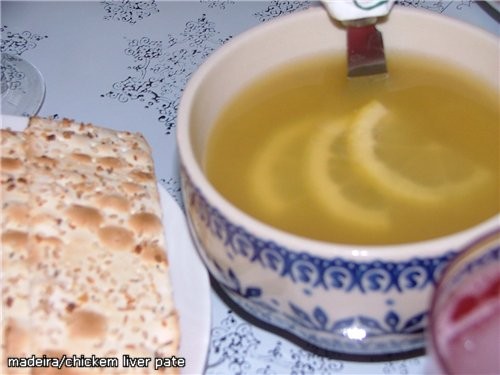 ПАШТЕТ ИЗ КУРИНОЙ ПЕЧЕНИ С GRAND MARNIER ДИП ИЗ СИНЕГО СЫРА С ПОРТВЕЙНОМ ПЕЧЁНЫЙ БРИ С МЁДОМ И КЕДР...