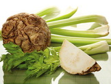 ИНТЕРЕСНЫЕ СВОЙСТВА СПЕЦИЙ Помимо улучшения вкусовых качеств приготовляемых с помощью ароматных спе... - 8