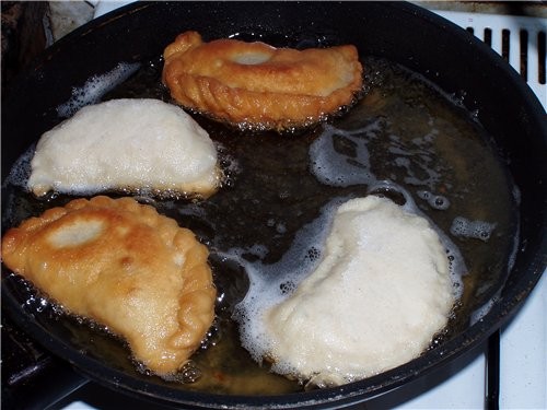 Пирожки с мясом Тесто: 50 г сл - 2