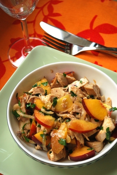 Нелли, спасибо за салат из курицы и клубники