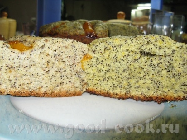 Банановый кекс с маком и абрикосами Вкусно, нежно, не очень сладко и ароматно, обязательно повторю... - 2