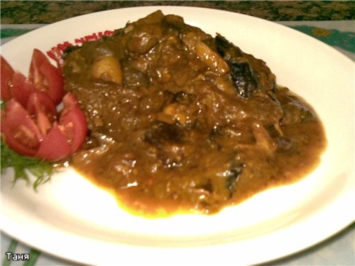 Говядина с черносливом и грибами 1,5 кг говядины куском(плечо) 1 большая луковица 0,5 стакана красн... - 2