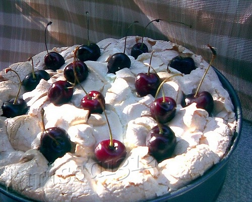 Хочу вас угостить вкусненьким тортиком, угощайтесь