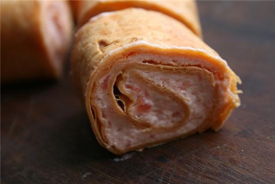 Маринованные цуккини от Зои рулет из тортильи с муссом из копченого лосося и сливочного сыра блины... - 2