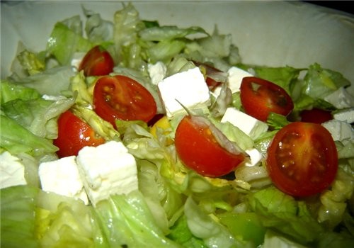 Сalabacin relleno de atun Я уже предлагала недавно рецепт кабачков, фаршированых мясным фаршем - 3