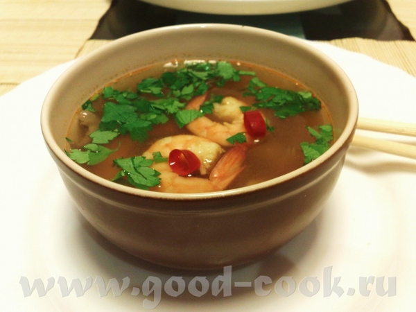 Tom Yum Kung, острый суп с креветками