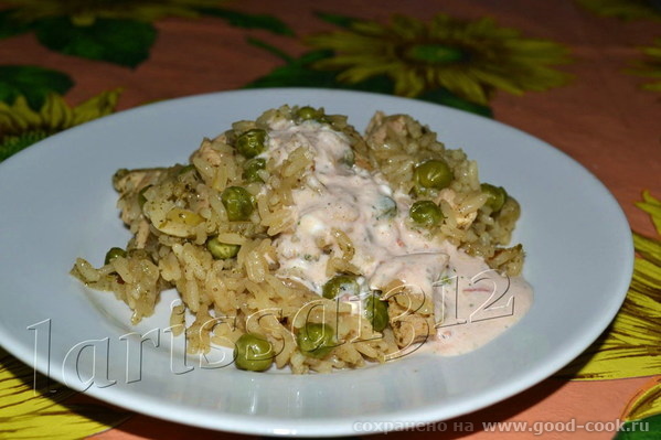 ЖАРЕНЫЙ РИС С КУРИЦЕЙ И ЗЕЛЁНЫМ ГОРОШКОМ