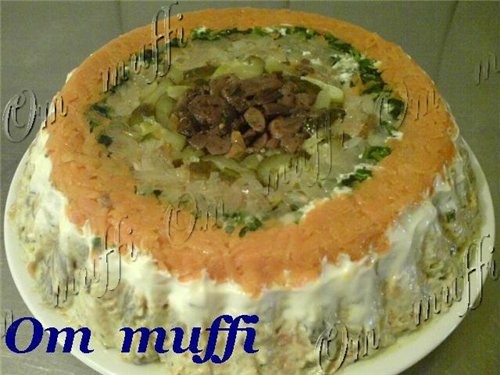 САЛАТ "ОХОТНИЧЬЯ ПОЛЯНА" Рецептура: Отварное мясо свинины - 300гр