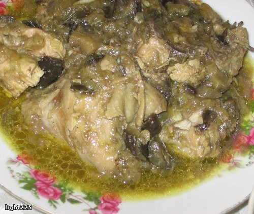 Куриные грудинки в вине с овощами Курица с баклажанами - 4