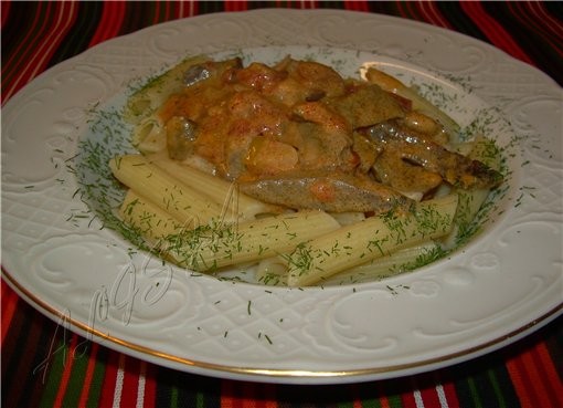 ПАСТА С РОЗОВЫМ СОУСОМ ИЗ СЕРДЦА И КУРИНЫХ ЖЕЛУДКОВ 300 гр
