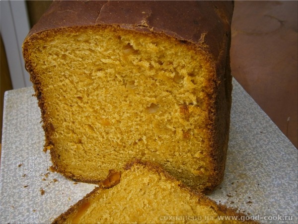 Тыквенный хлеб с сыром и луком