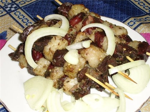 Еще одно быстрое и очень вкусное блюдо это шашлык в духовке