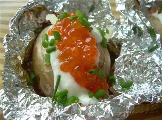 Мамин куриный холодец ФАРШИРОВАННАЯ КУРИЦА " ПО ОДЕССКИ " Рулет печеный из говядины с черносливом и... - 5
