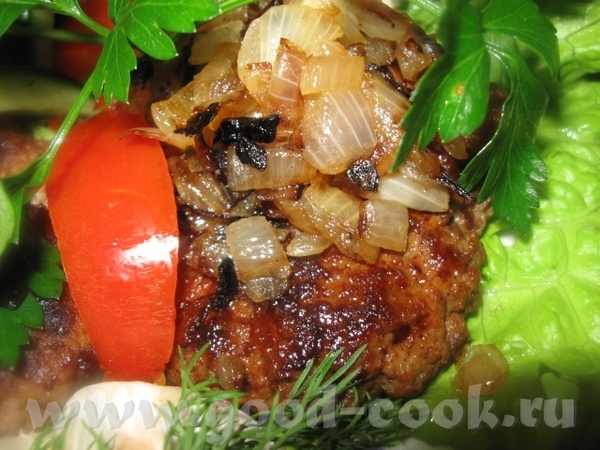 РАЗБРАТ РУБЛЕНЫЙ ИЗ ТЕЛЯТИНЫ С ЖАРЕНЫМ ЛУКОМ Вкусное блюдо из натурального мяса почти без всяких до...