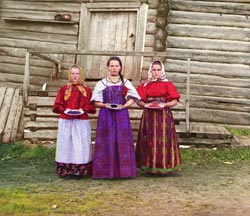 ОБЯЗАТЕЛЬНО сходите по этой ссылке: Цветные фотографии России конца 19 - начала 20 века - 2