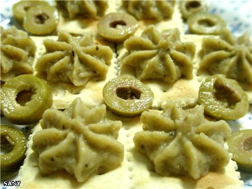 Любителям баклажан и оливок посвящается этот необыкновенно вкусный и простой рецепт