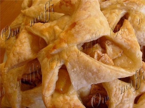 И ещё, по быстренькому к чаю, сделала слоечки с яблоками и карицей - 2