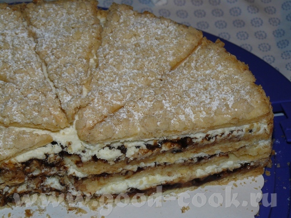 Я на Новый год делала только торт и салат "Шахтёрский", фото салата нету, но вкусно обалденно