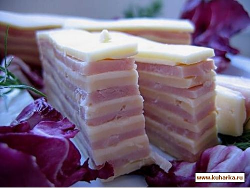 закуска полосатая (ветчина и сыр)
