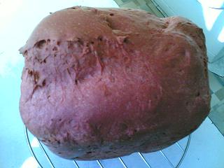 ХЛЕБ СО СВЕКЛОЙ И ТМИНОМ Источник: Recipes for your bread machin Ингредиенты: 1 ч - 3