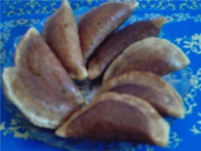 слепили аккуратно Гатаеф поднос самазали маслом сливочным уложить готовые гатаеф на поднос исверху... - 3