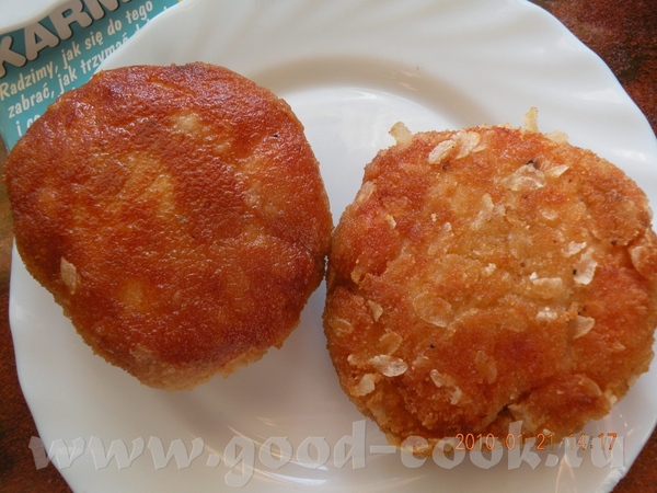 Еще делала котлеты ,,ФИРМЕННЫЕ,, из белого куриного мяса