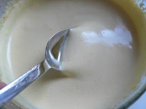 Мандариновое парфе, сервированное в мандарие Парфе - это такое мороженное, которое за счет содержащ... - 3